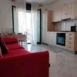  Apartament A Casa Di Nonno Pino