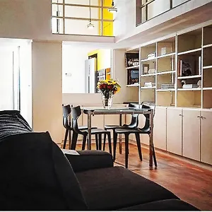 Apartament House